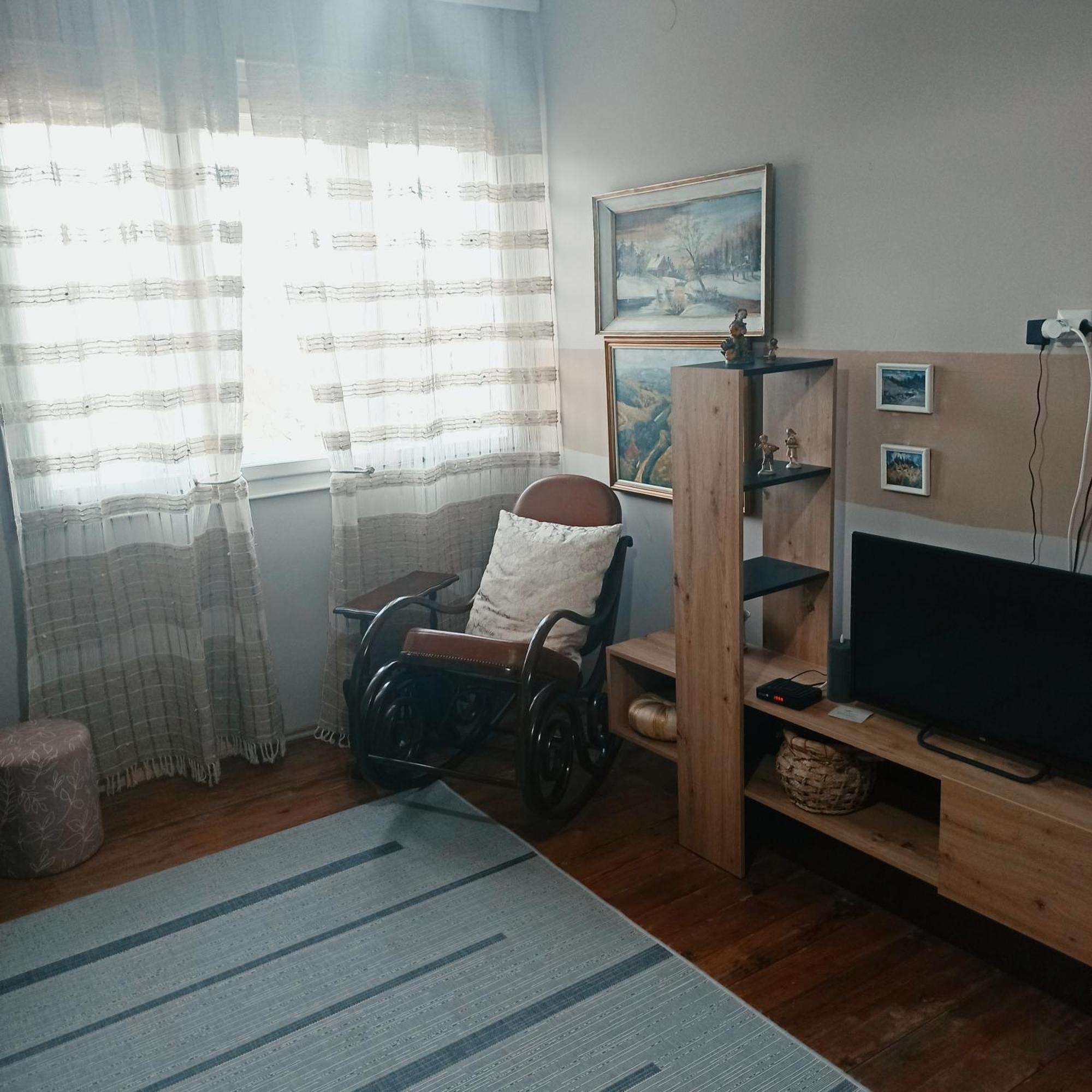 Apartmán Kuca Despot Kremna Pokoj fotografie